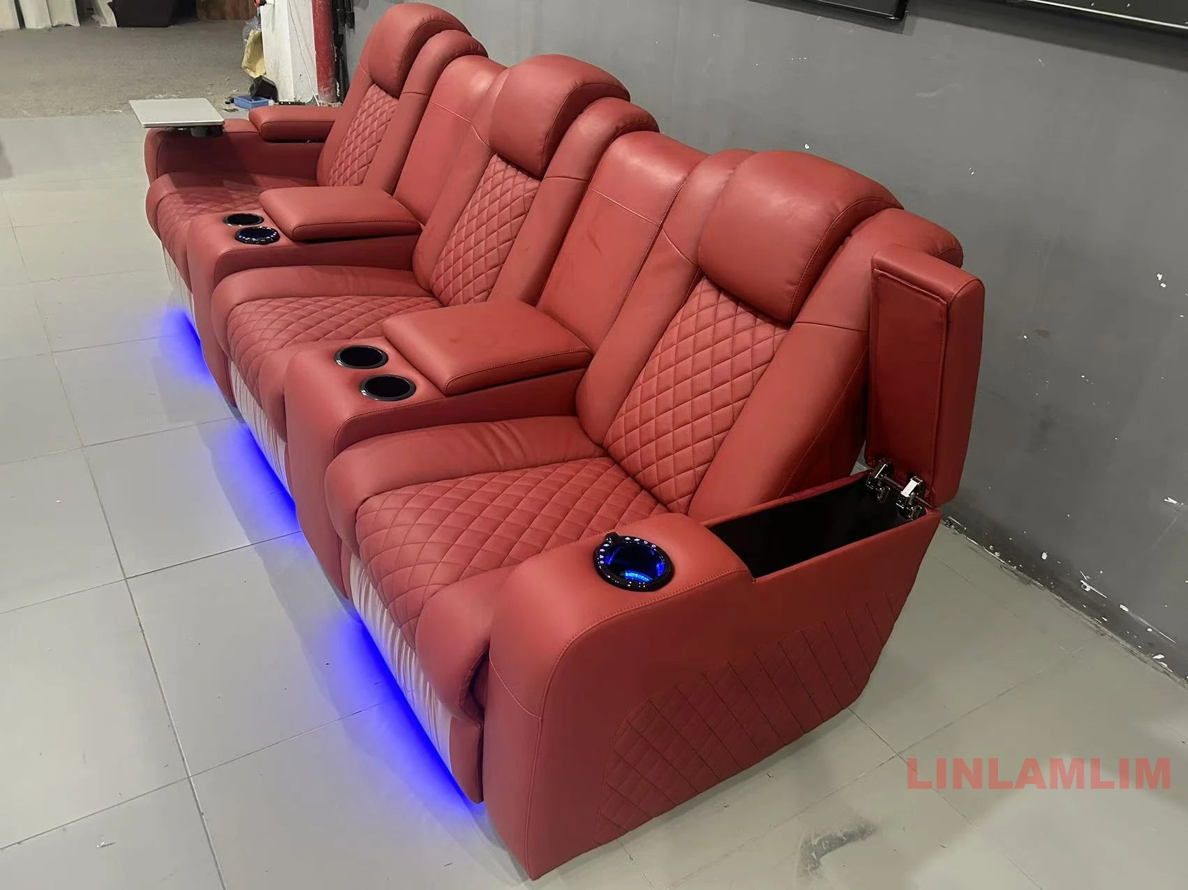 Luxuriöses 3-Sitzer-Liegesofa  – Home Cinema Luxury Bewertung und Preis